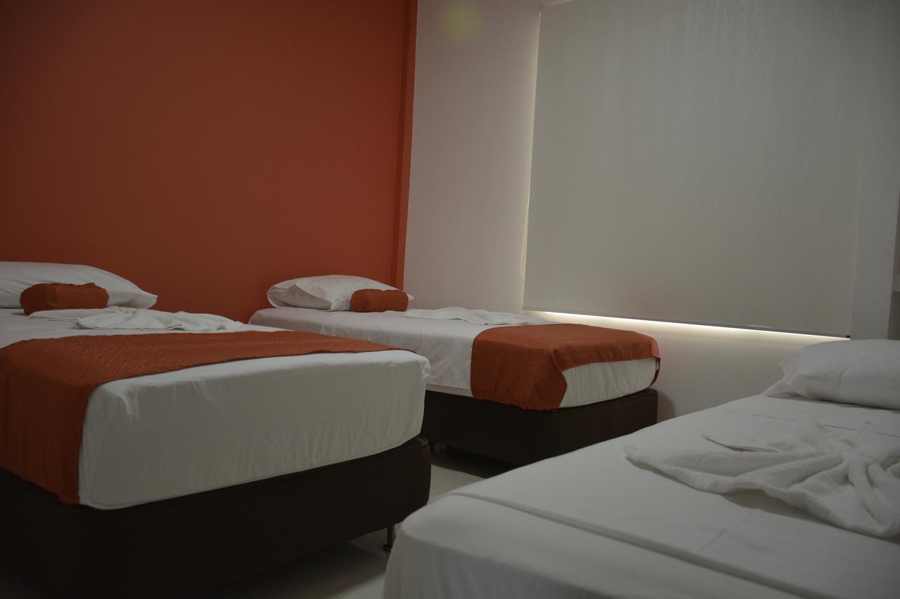 Hotel Confort Ariari Granada  Ruang foto