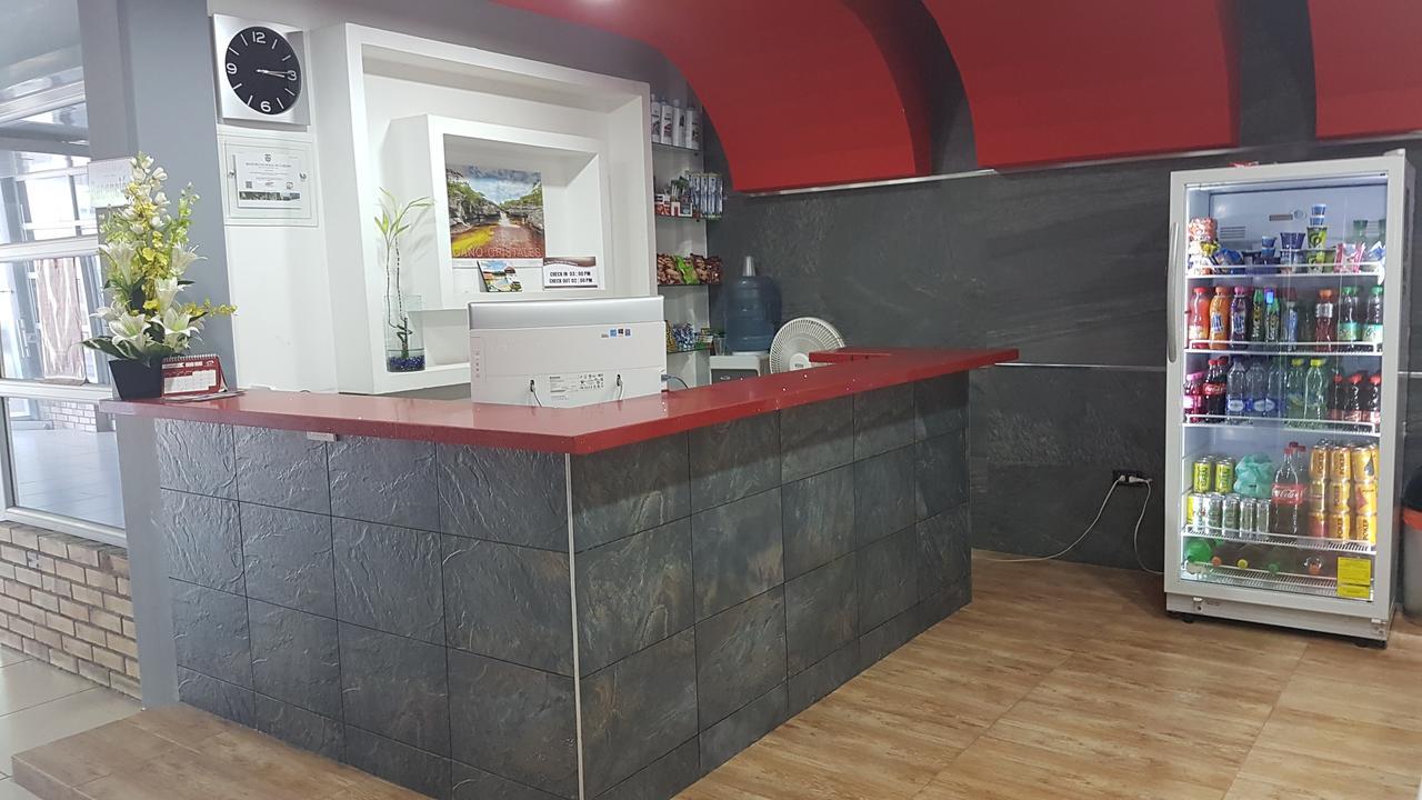 Hotel Confort Ariari Granada  Bagian luar foto