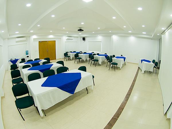 Hotel Confort Ariari Granada  Bagian luar foto